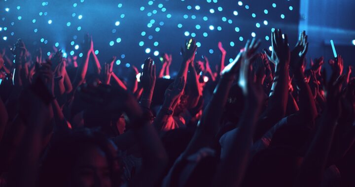 bilety-na-komedi------erotic-zdr--j----ju---w-sprz-auto-1778