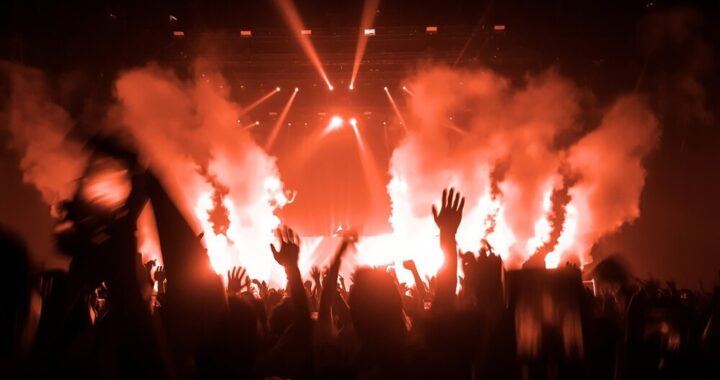 kabaret-moralnego-niepokoju--100-procent---miechu--auto-1831