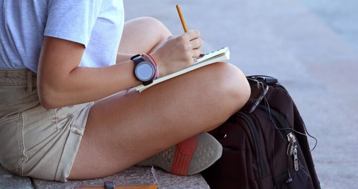 pruszk--w-realizuje-przedsi--wzi--cie----liderki-i-auto-3524