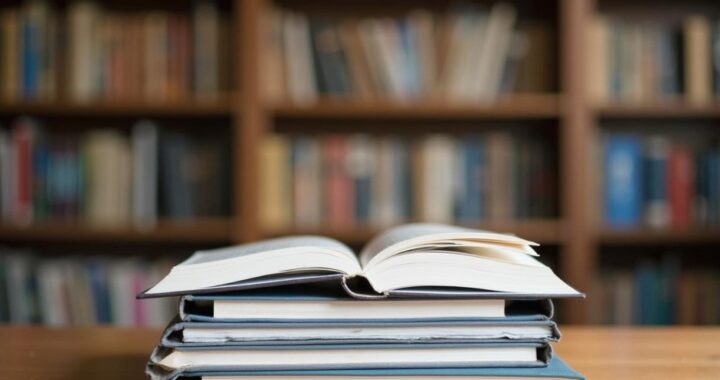 wa--na-informacja--biblioteka-w-nadarzynie-zamkni--auto-6325